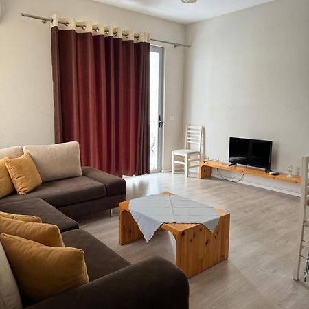 Violet'S Boutique Apartments Sarandë エクステリア 写真