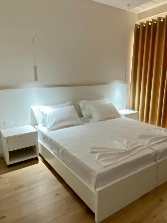 Violet'S Boutique Apartments Sarandë エクステリア 写真