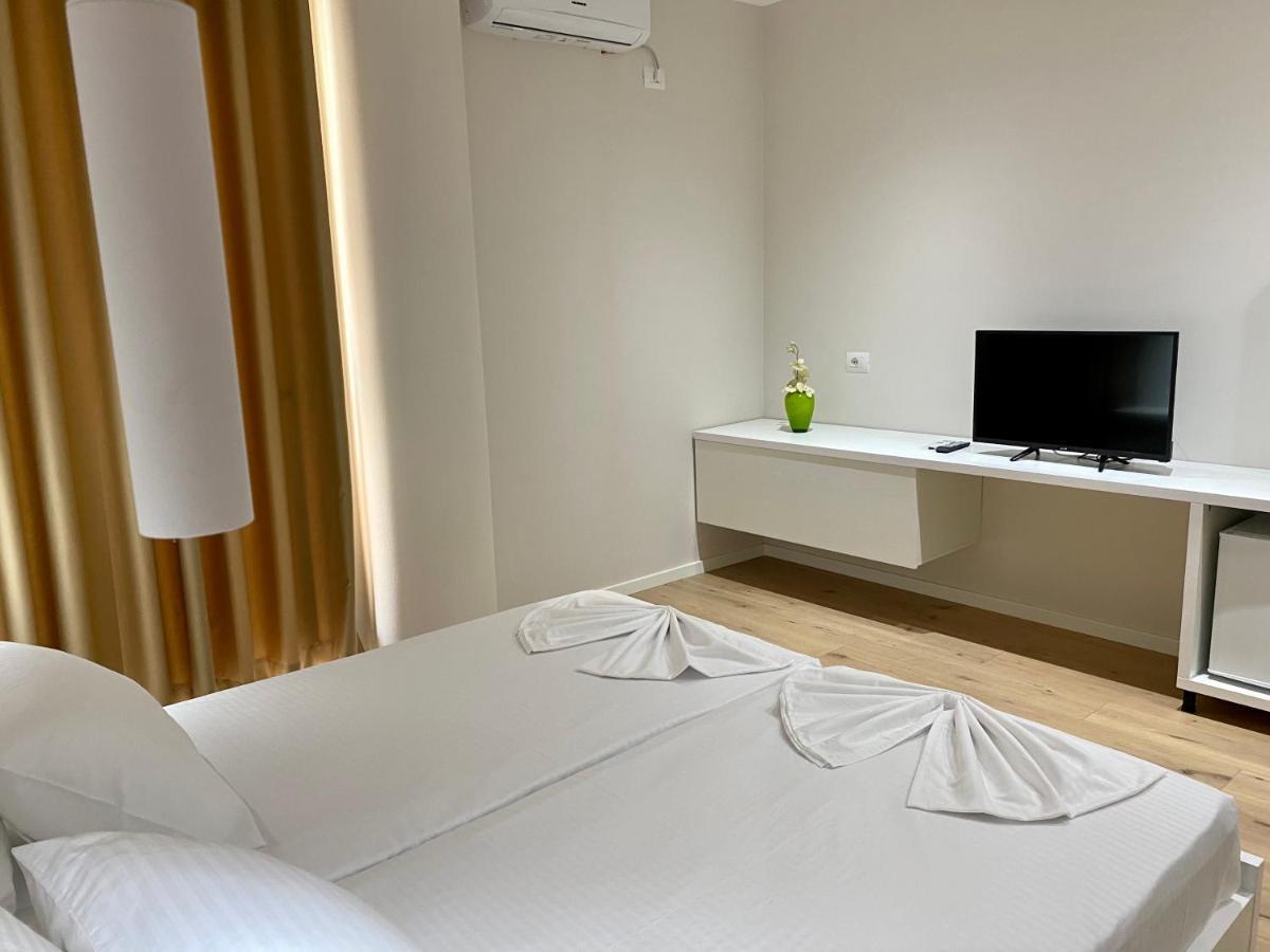 Violet'S Boutique Apartments Sarandë エクステリア 写真