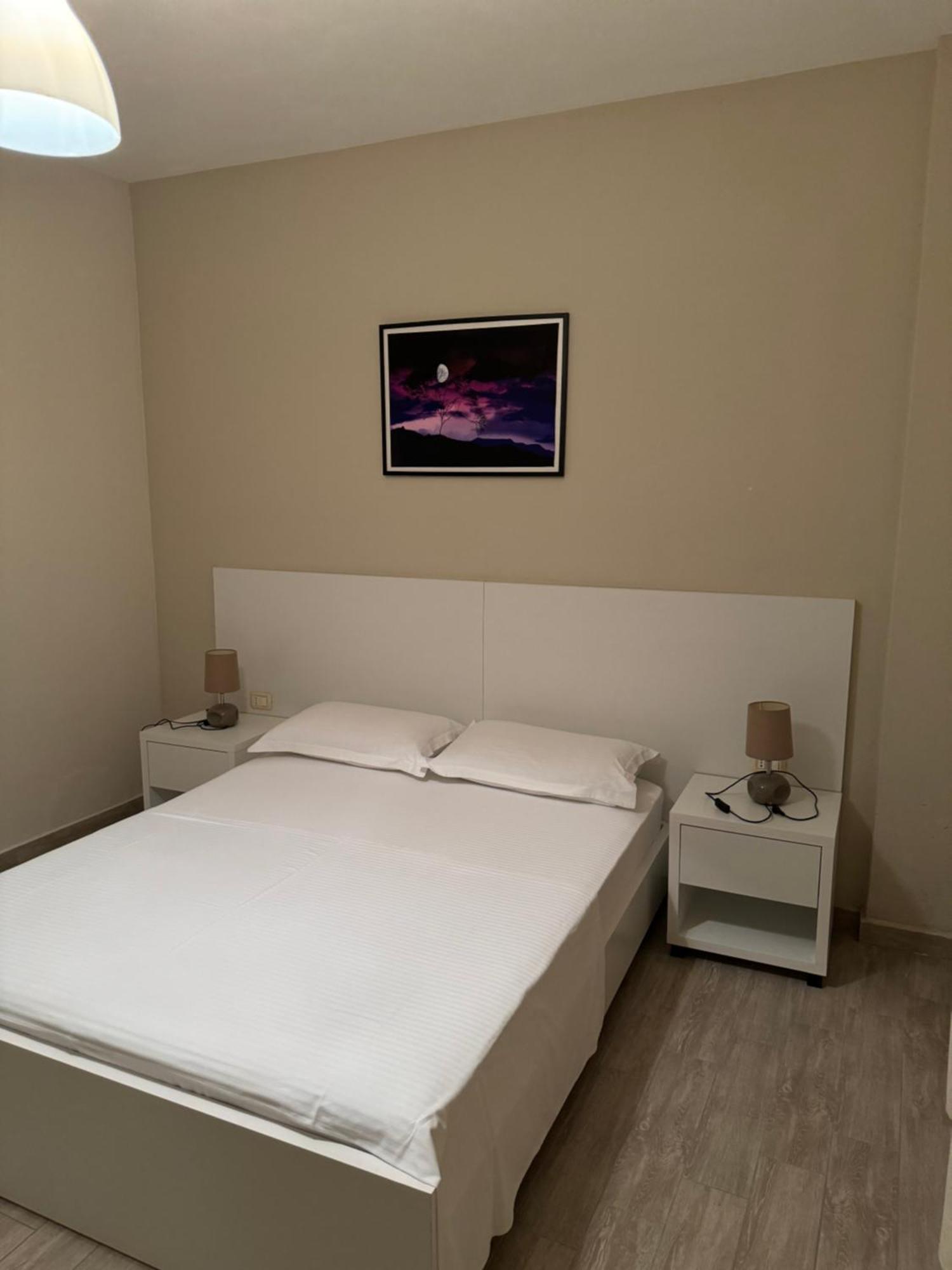 Violet'S Boutique Apartments Sarandë エクステリア 写真