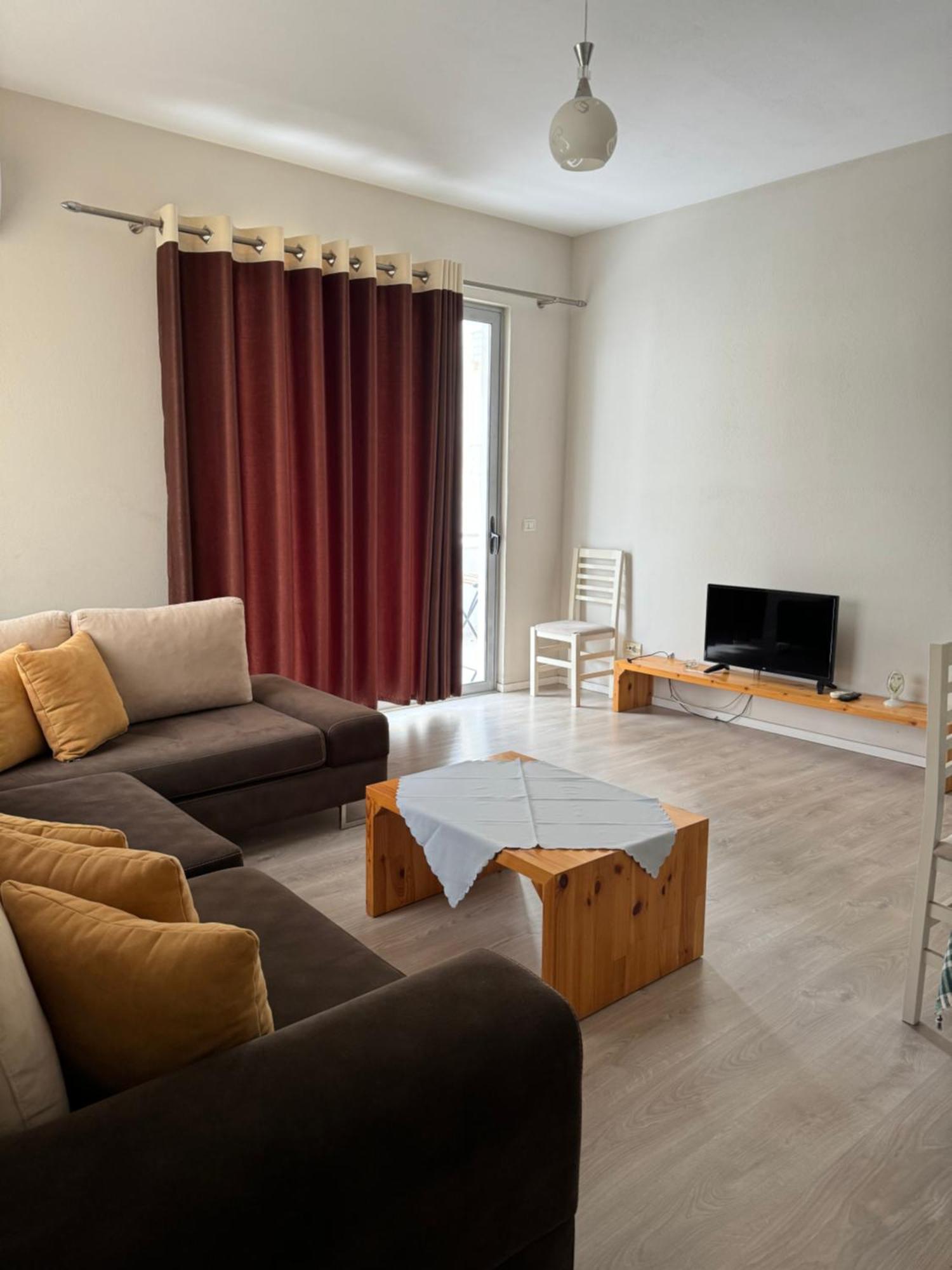 Violet'S Boutique Apartments Sarandë エクステリア 写真