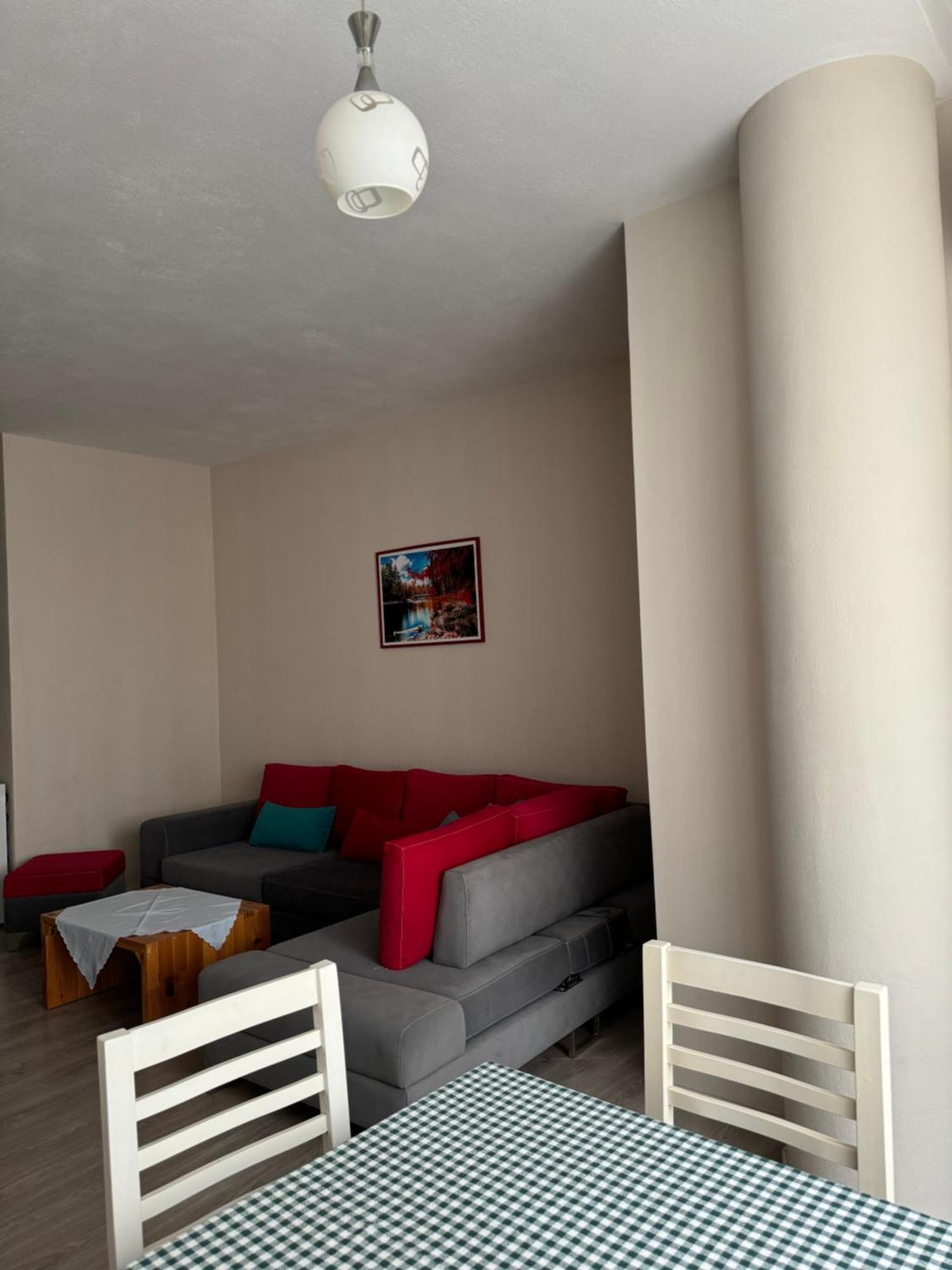 Violet'S Boutique Apartments Sarandë エクステリア 写真