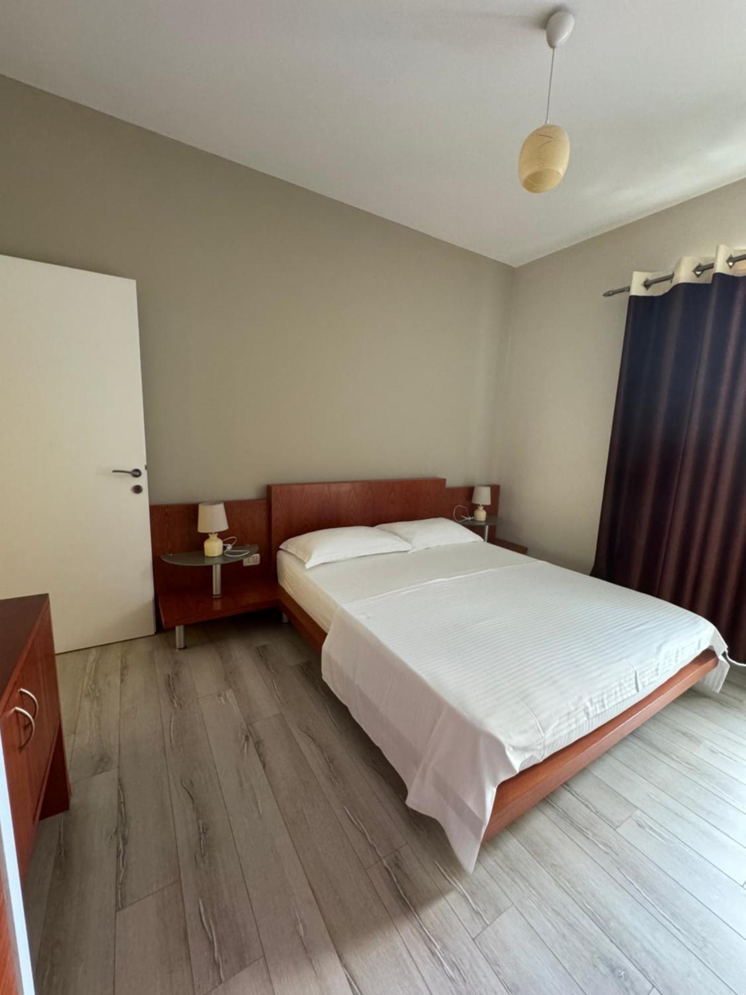 Violet'S Boutique Apartments Sarandë エクステリア 写真